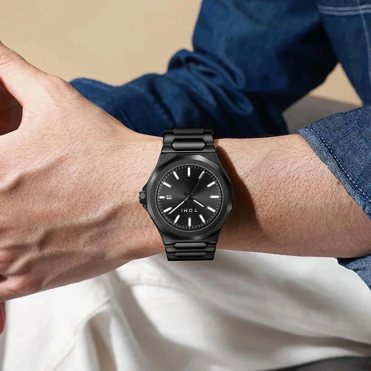 ⌚ Montre TOMI – Le détail qui change tout